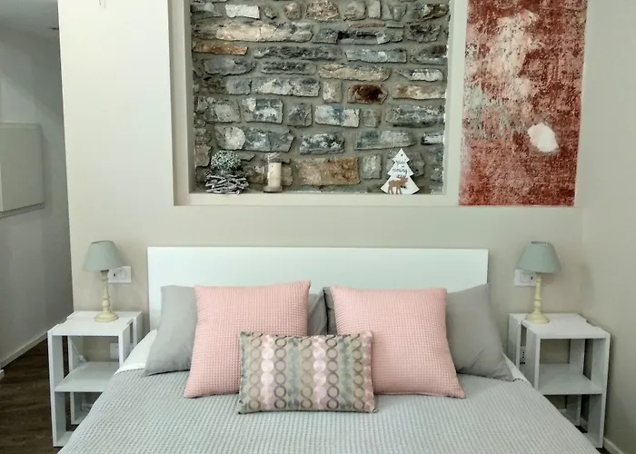 鲁米旅馆 招待所